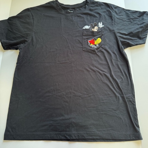 Disney Mickey Mouse Embroidered Stepping Out Of Pocket mens large - Picture 7 of 7